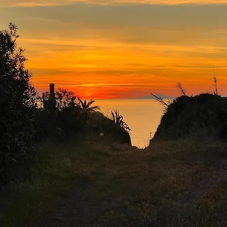 La Finestra Sul Mare Holiday home *